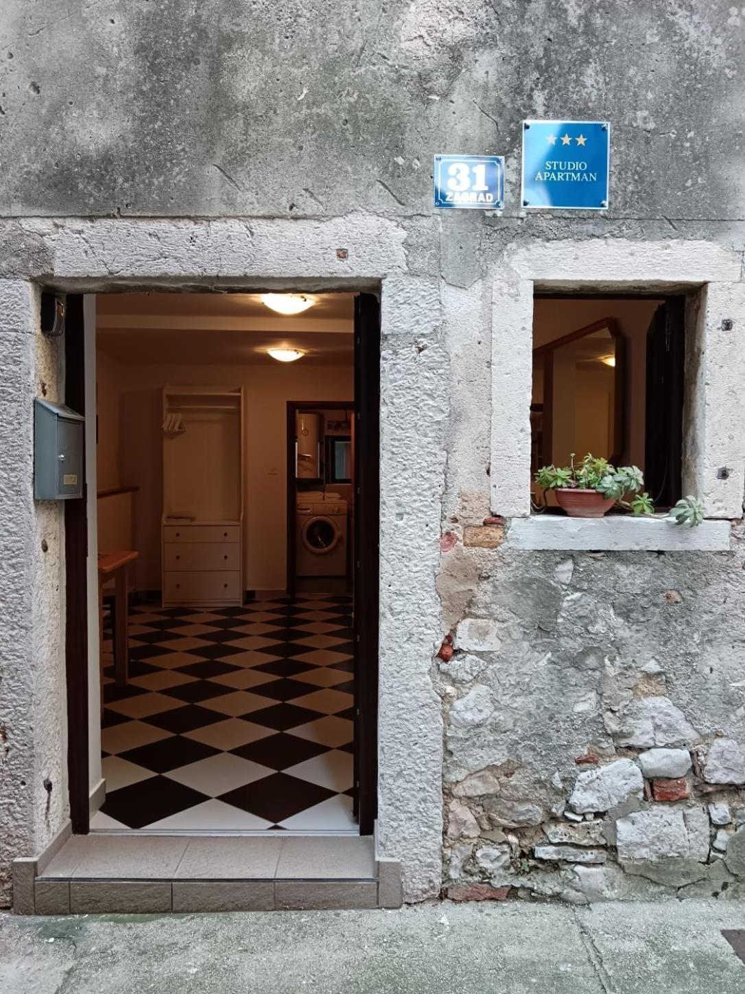 Lamar Cres Exteriér fotografie