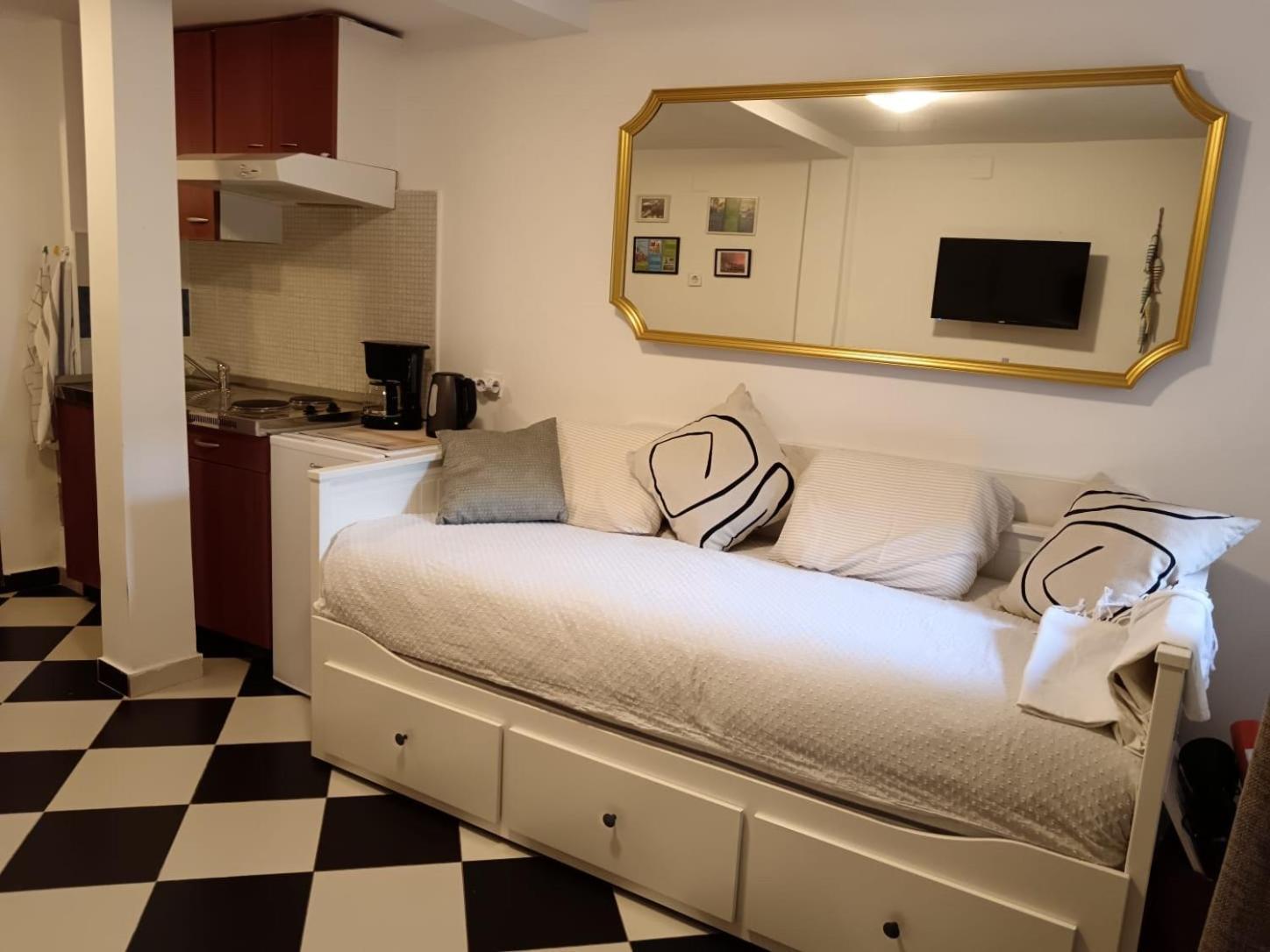 Lamar Cres Exteriér fotografie