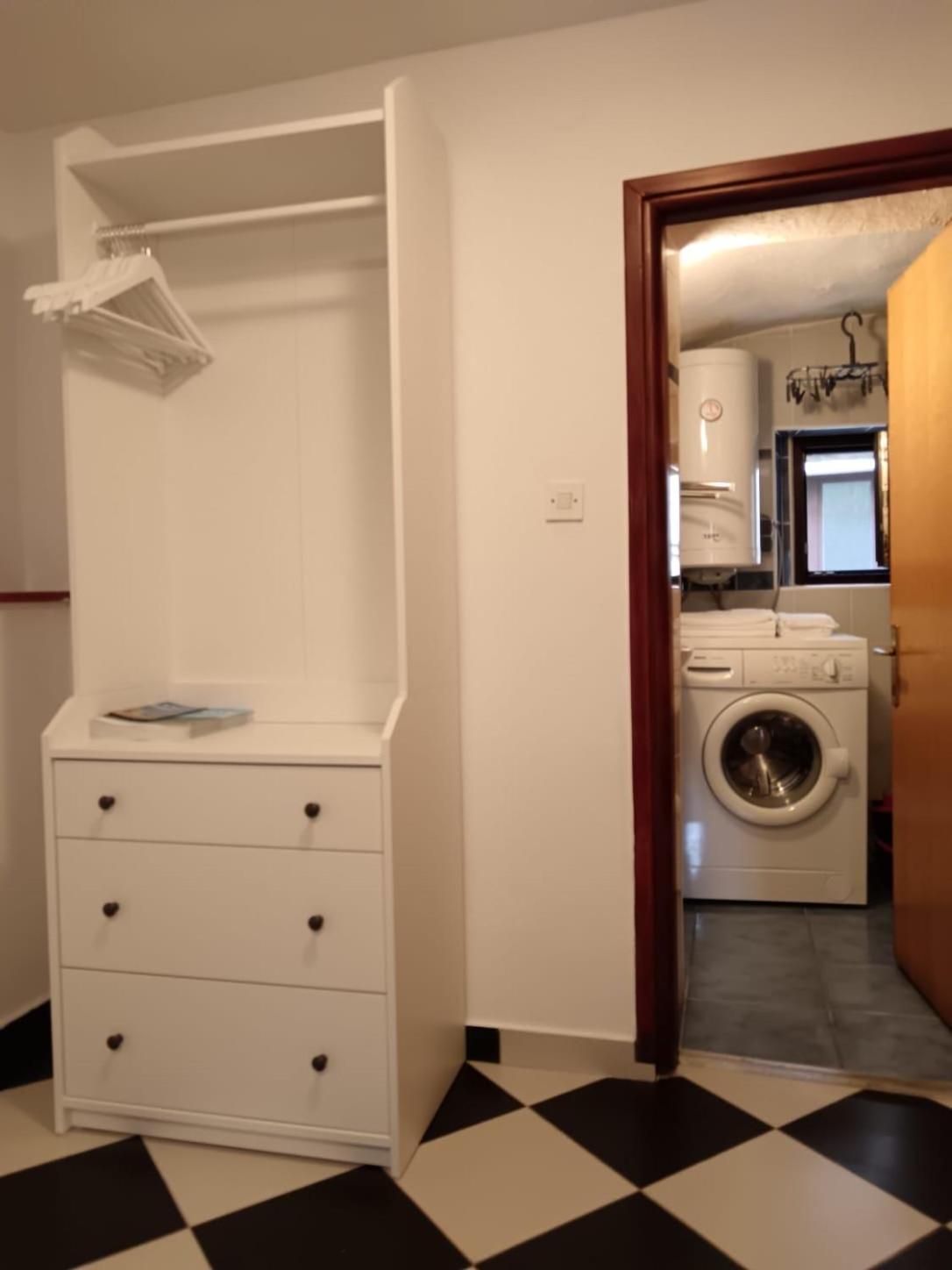 Lamar Cres Exteriér fotografie