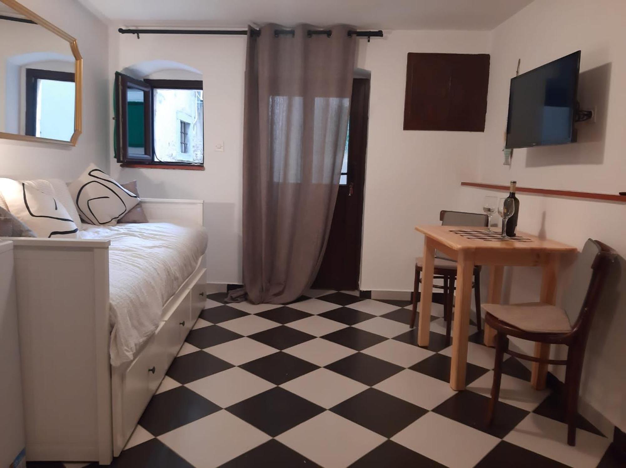 Lamar Cres Exteriér fotografie